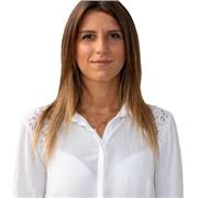 Docente di francese impartisce lezioni a tutti i livelli di istruzione secondaria